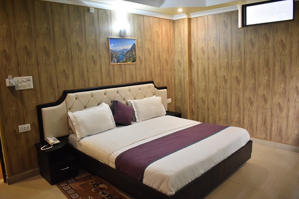  Yoga Teacher Training India  Accommodation India